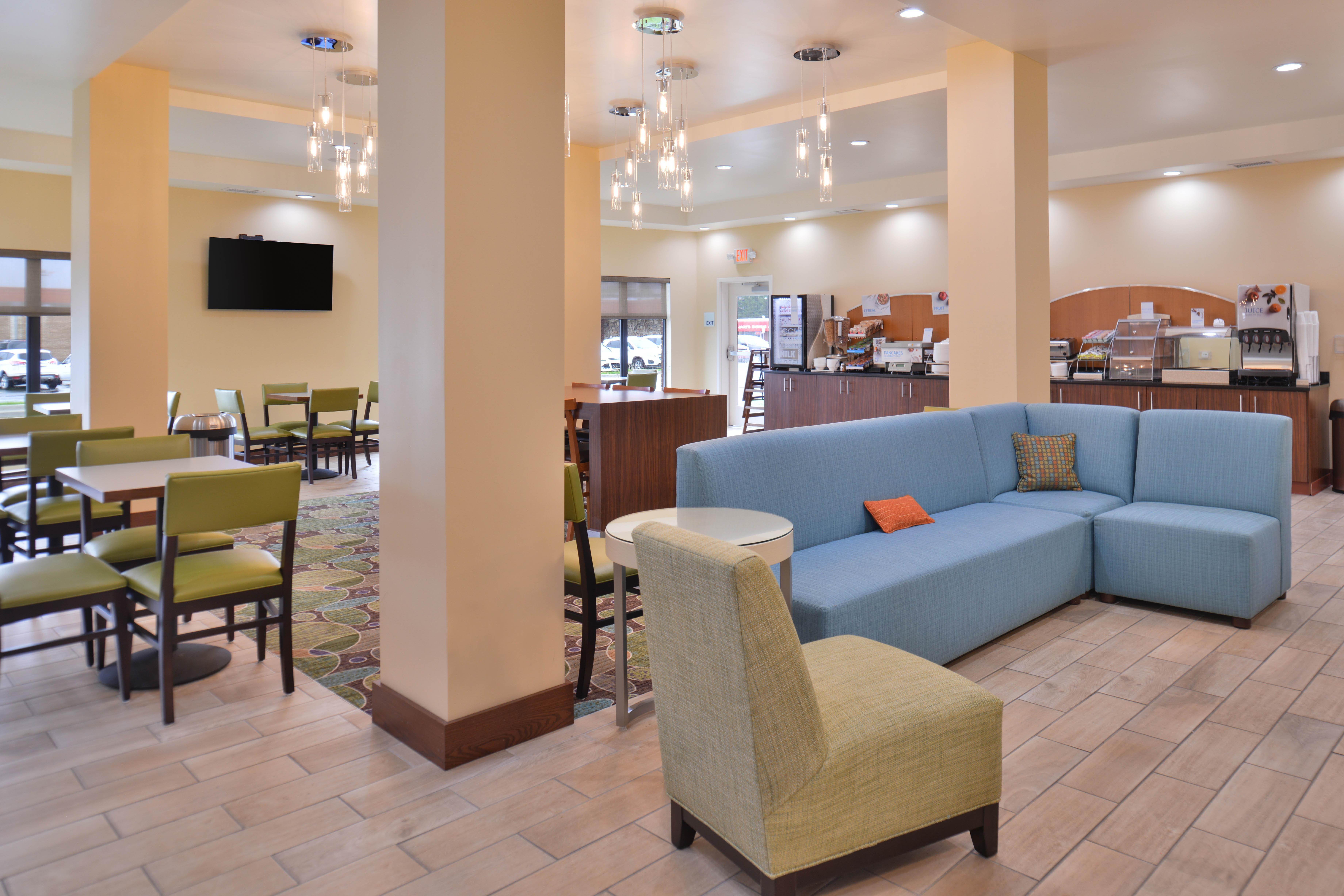 Holiday Inn Express & Suites Dearborn Sw - Detroit Area By Ihg Ngoại thất bức ảnh